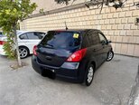 Nissan Tiida-9