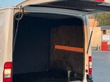 Ford Transit-7