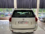 Toyota Land Cruiser Prado-21