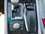 Lexus LS 600h-10