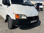 Ford Transit-11