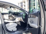 Mercedes E 300 de-11