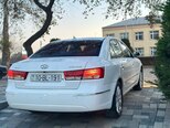 Hyundai Sonata-2