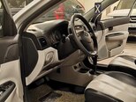 Hyundai Accent-18
