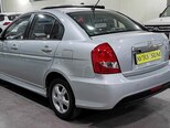 Hyundai Accent-6