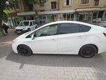 Toyota Prius-3