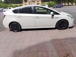 Toyota Prius-4