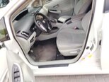 Toyota Prius-5
