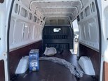 Ford Transit-8