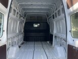 Ford Transit-17