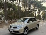 Nissan Tiida-1