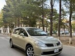 Nissan Tiida-2