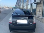 Toyota Prius-2