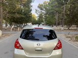 Nissan Tiida-6