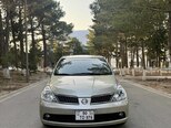 Nissan Tiida-3