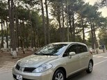 Nissan Tiida-10
