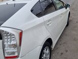 Toyota Prius-13