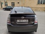 Toyota Prius-4
