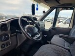 Ford Transit-15