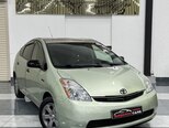 Toyota Prius-5