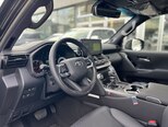 Toyota Land Cruiser-6