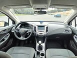Chevrolet Cruze-8