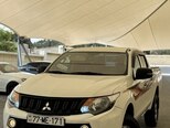 Mitsubishi L200-2