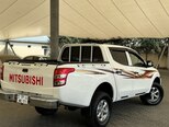 Mitsubishi L200-9