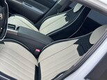 Toyota Prius-13