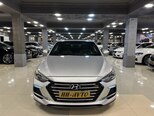 Hyundai Elantra-1