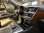 Mercedes GL 500 4MATIC-10
