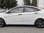 Hyundai Accent-3