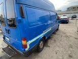 Ford Transit-5