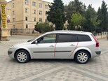 Renault Megane-11