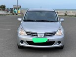 Nissan Tiida-1