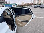 Hyundai Accent-15