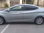 Hyundai Elantra-4