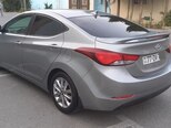 Hyundai Elantra-5