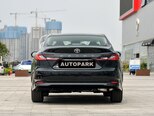 Toyota Camry-5