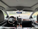 Volkswagen Touareg-8