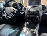 Kia Sorento-8