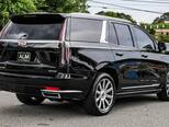Cadillac Escalade-6