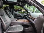 Cadillac Escalade-12