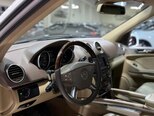 Mercedes GL 550-13