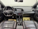 Hyundai Elantra-11