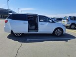 Kia Carnival-5