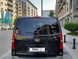 Hyundai H-1-7