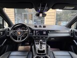 Porsche Cayenne-5