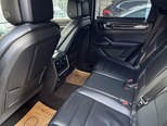 Porsche Cayenne-4
