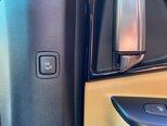 Kia Carnival-10